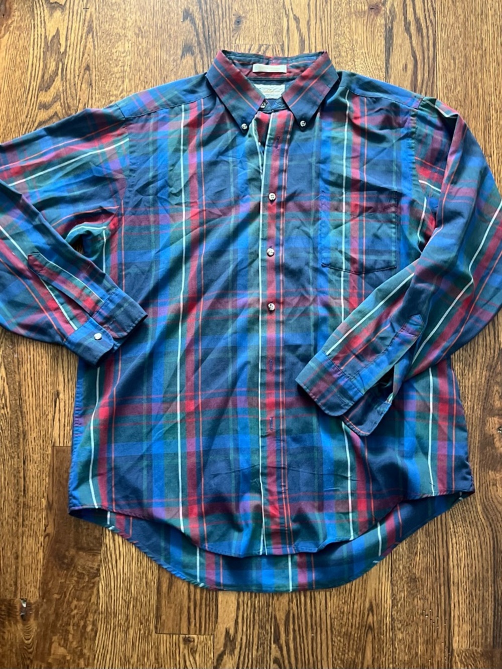 Saddlebred Men's Plaid Button-Down Shirt in Blue and Red